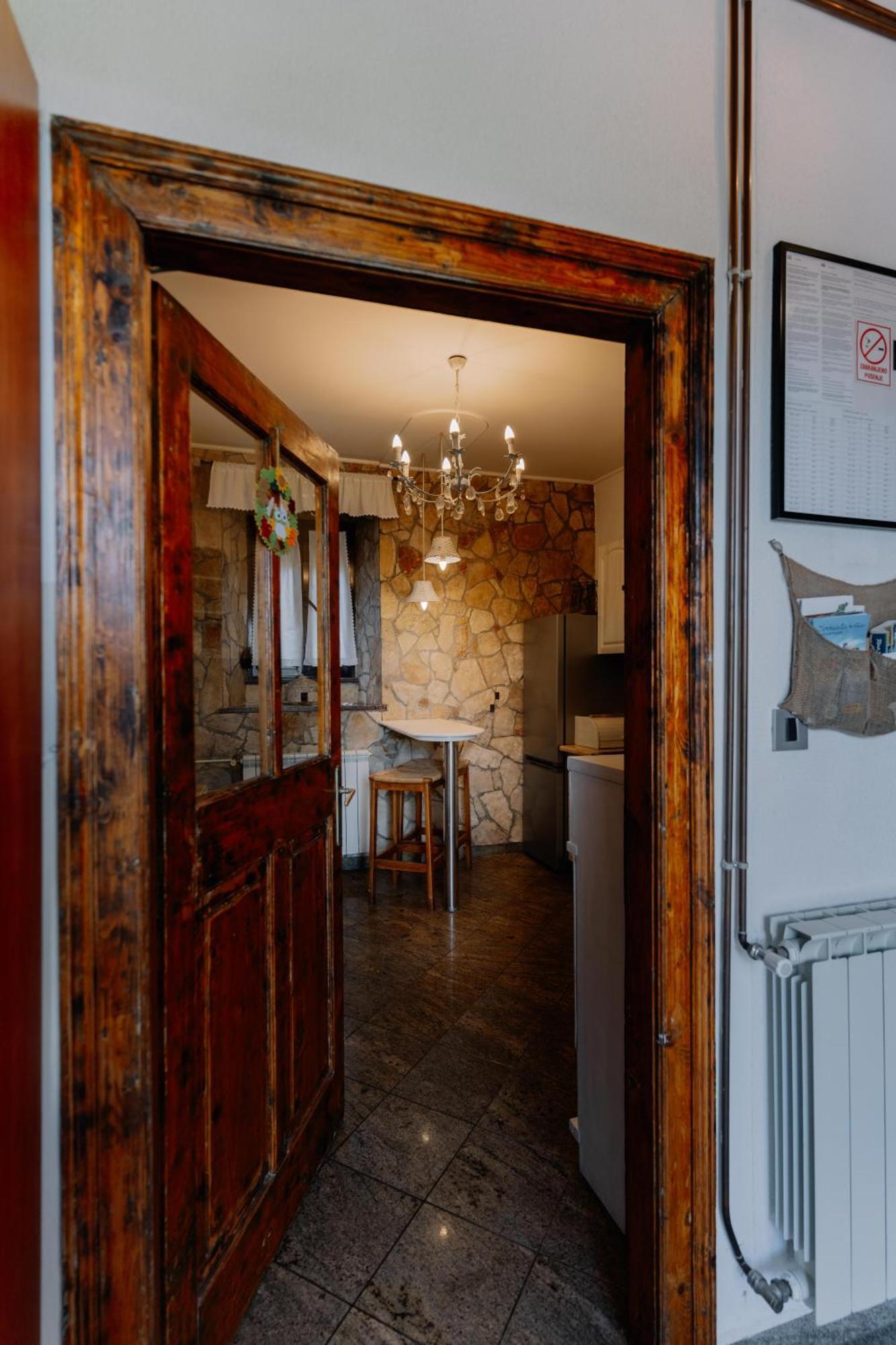 Casa Luana Villa Roč Екстериор снимка