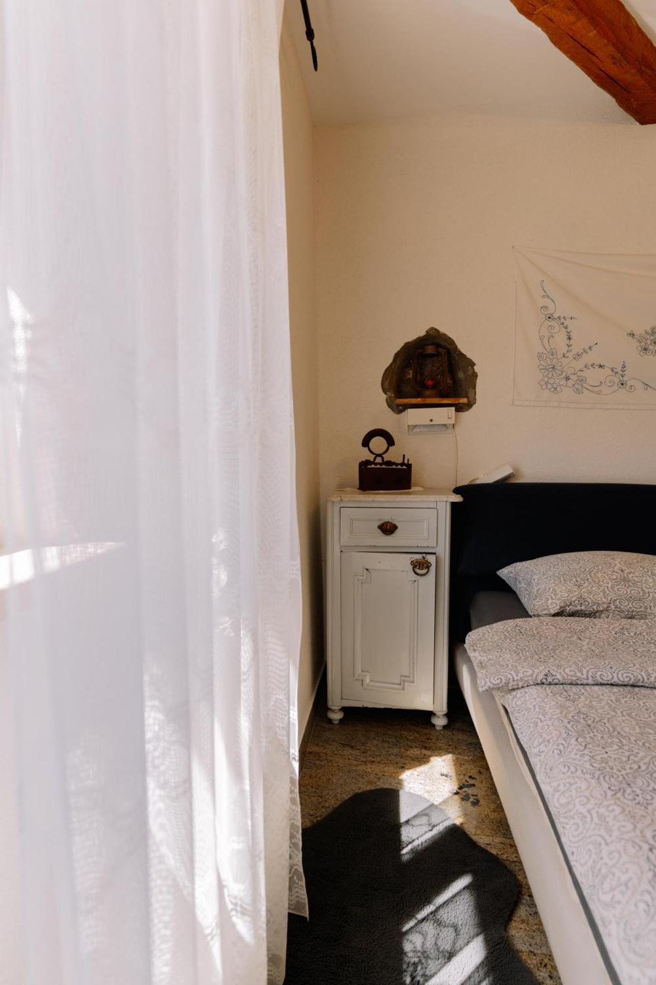 Casa Luana Villa Roč Екстериор снимка