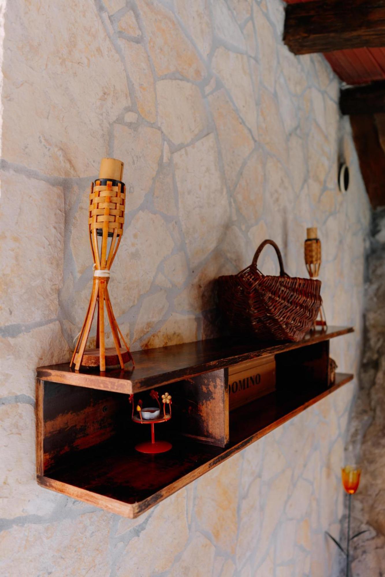 Casa Luana Villa Roč Екстериор снимка